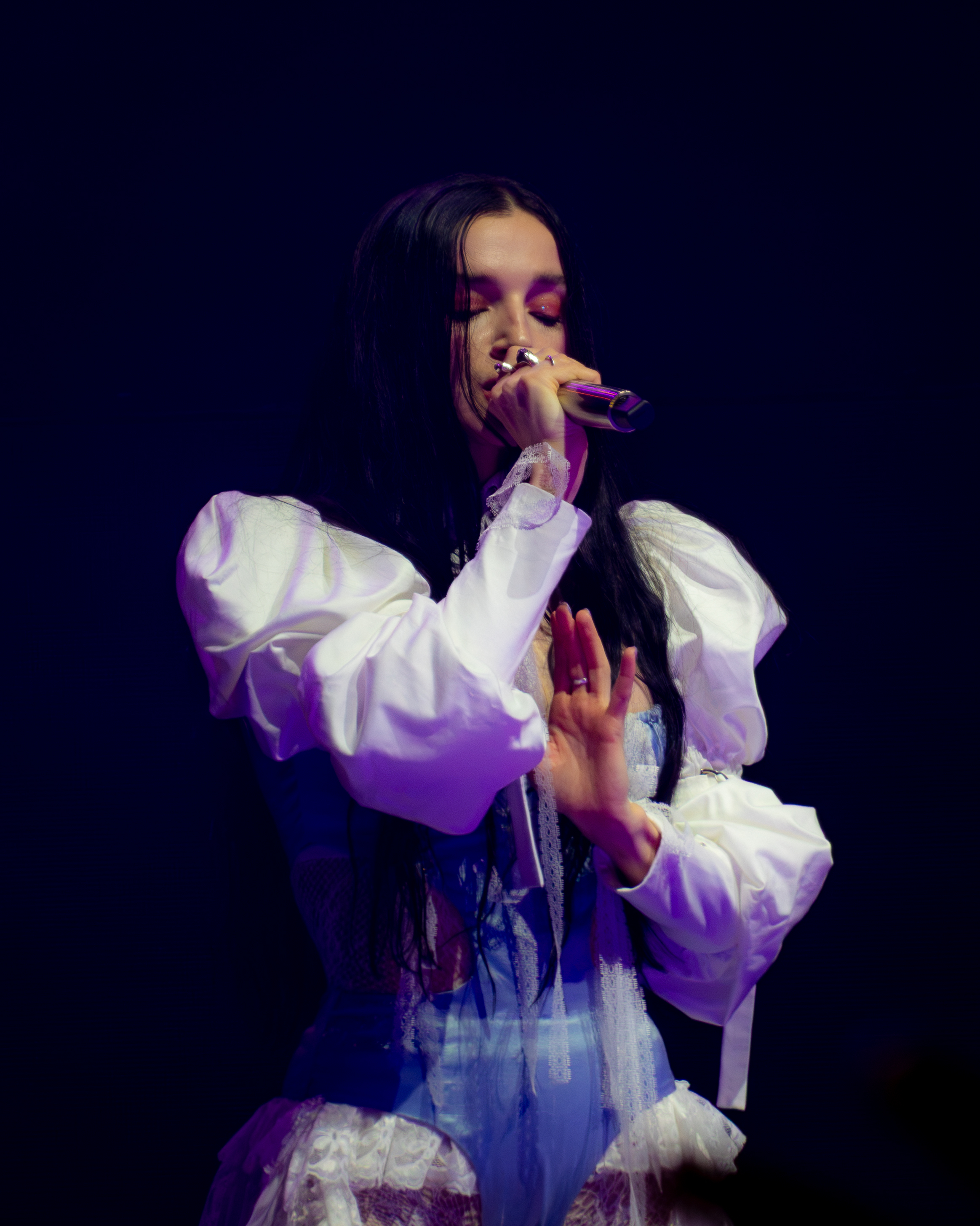 Poppy performing live at the Paramount Theatre
